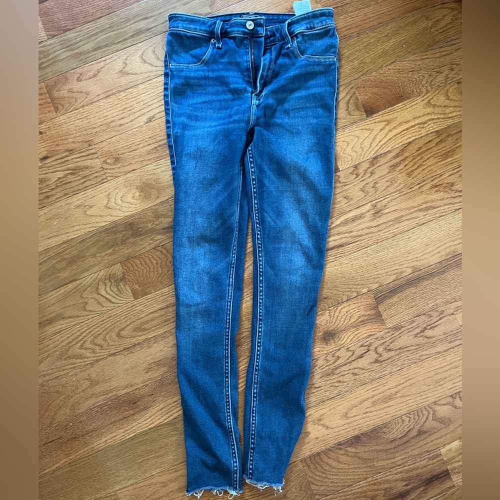 Abercrombie High Waisted Skinny Jeans